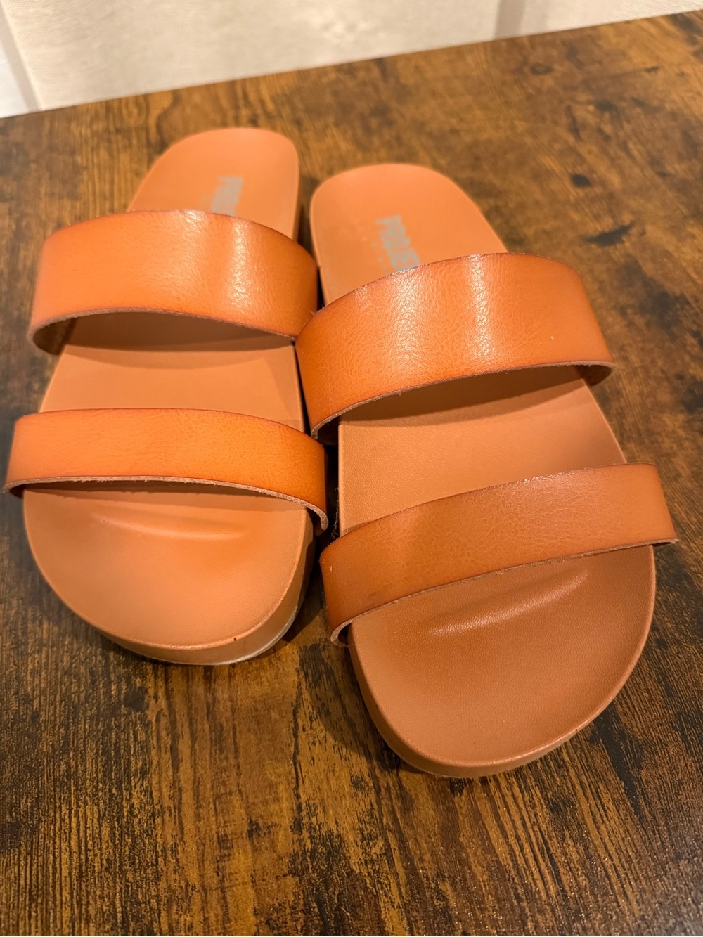 Project Cloud Woman’s Sandals- Size 7.5